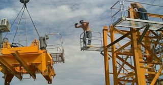 Демонтаж башенного крана в Назрани - услуги по демонтажу от Сварной-Нзр от 1581 руб.
