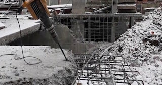 Демонтаж монолитного перекрытия в Назрани - Профессиональная разборка от 844 руб.